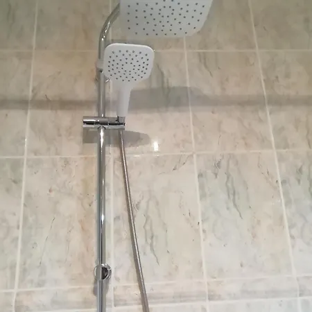 Appartement Proche Centre Ville-Tram-Inst Europeennes- Apartment