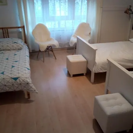 Apartamento Appartement prox Parlement et Centre 2 à 4 pers *