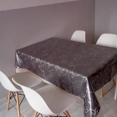 Appartement prox Parlement et Centre 2 à 4 pers *